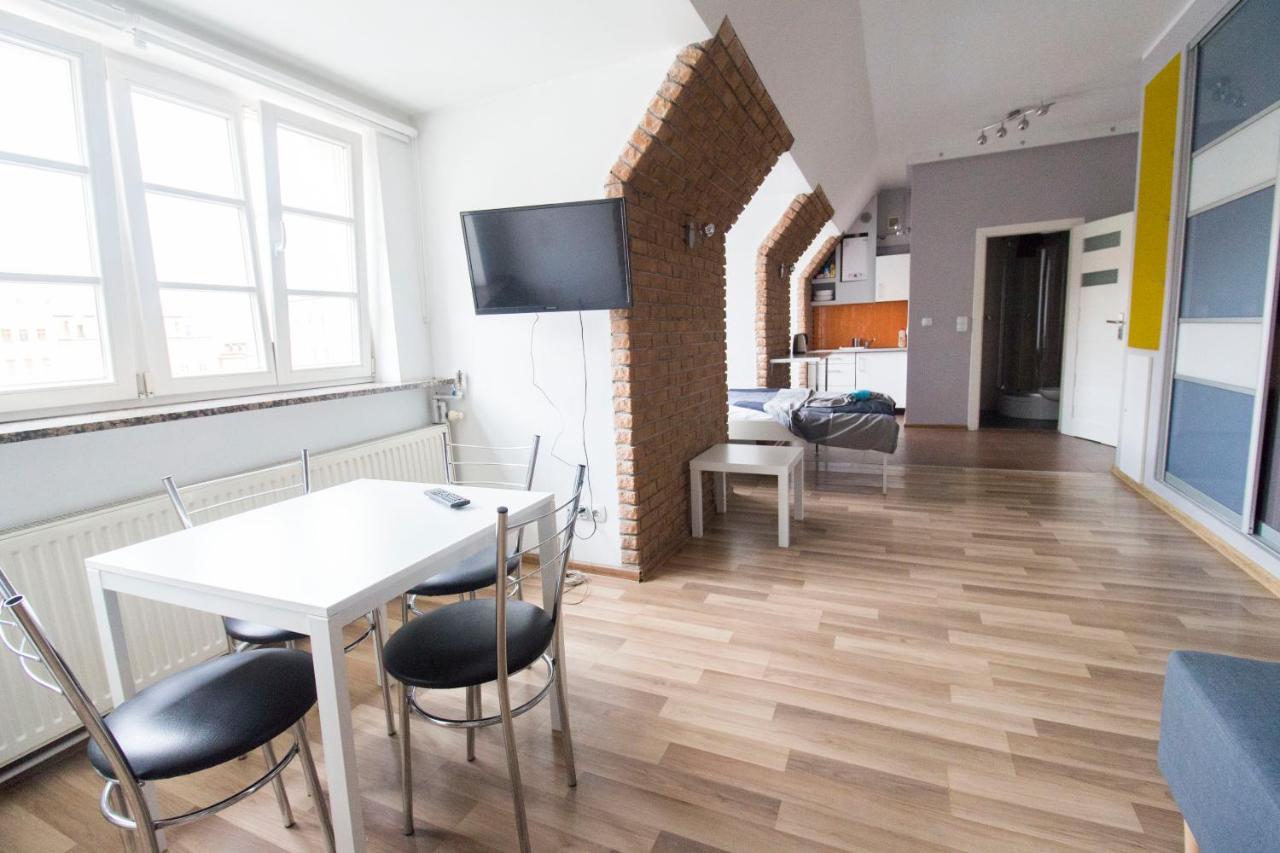 Wroclove Apartments Self Check-In Wroclaw Bagian luar foto