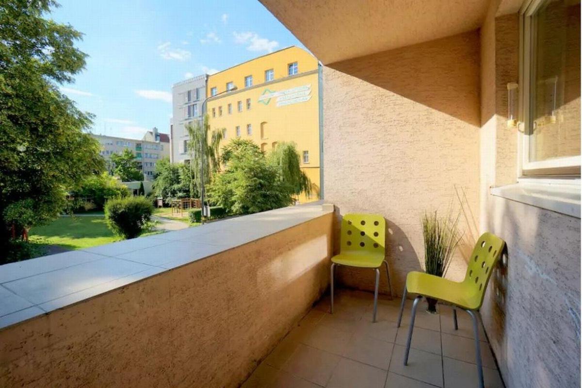 Wroclove Apartments Self Check-In Wroclaw Bagian luar foto
